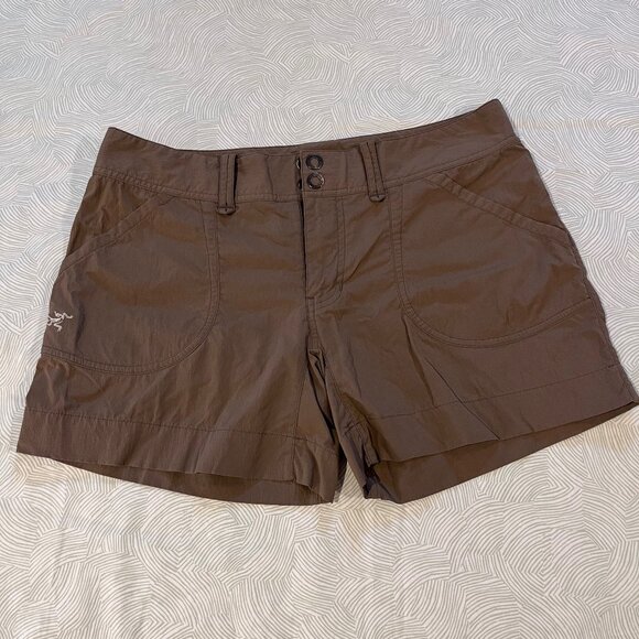 Arc'teryx hiking shorts - women's 8 - Picture 1 of 15
